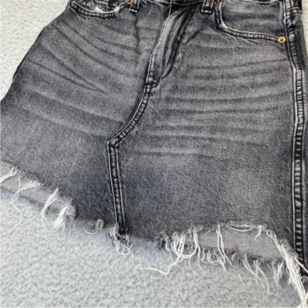 Abercrombie & Fitch Mini Skirt Women 00R 24 Black Gray Denim Raw Hem Y2K Party